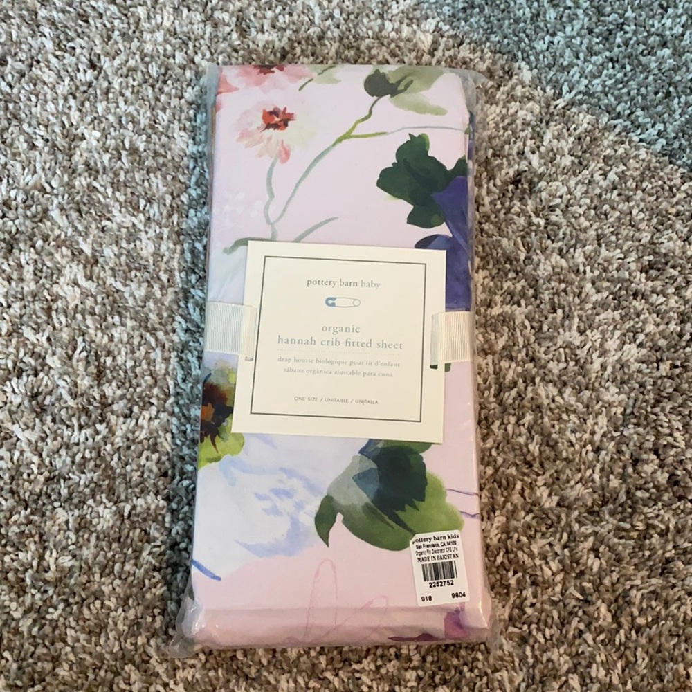 NWT Pottery Barn Kids Organic Hannah Crib Sheet